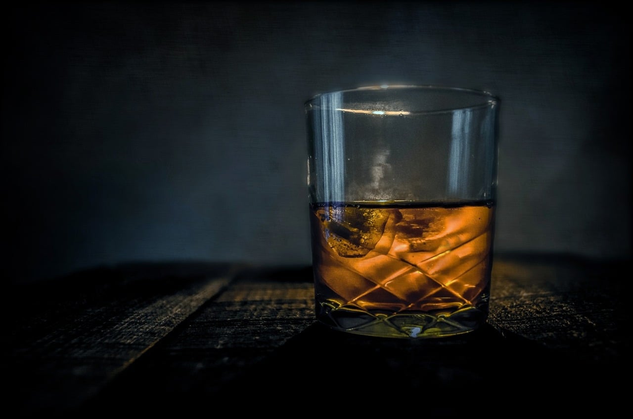 Die Glenlivet Destillerie nutzt NFTs und AI zur Vermarktung eines 43.000-Dollar-Whiskys